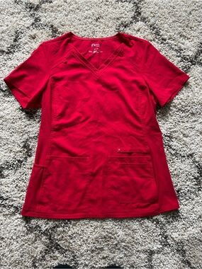 Cherokee scrub top